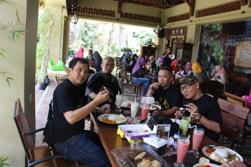 IMG-20151015-WA0091