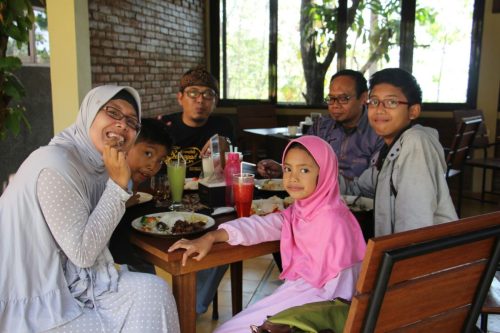 IMG-20151015-WA0099